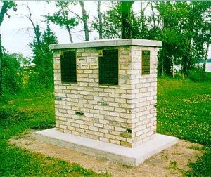 If the reader looks carefully you will see that some of the bricks facing outwards on this monument display the company initials "LBC".